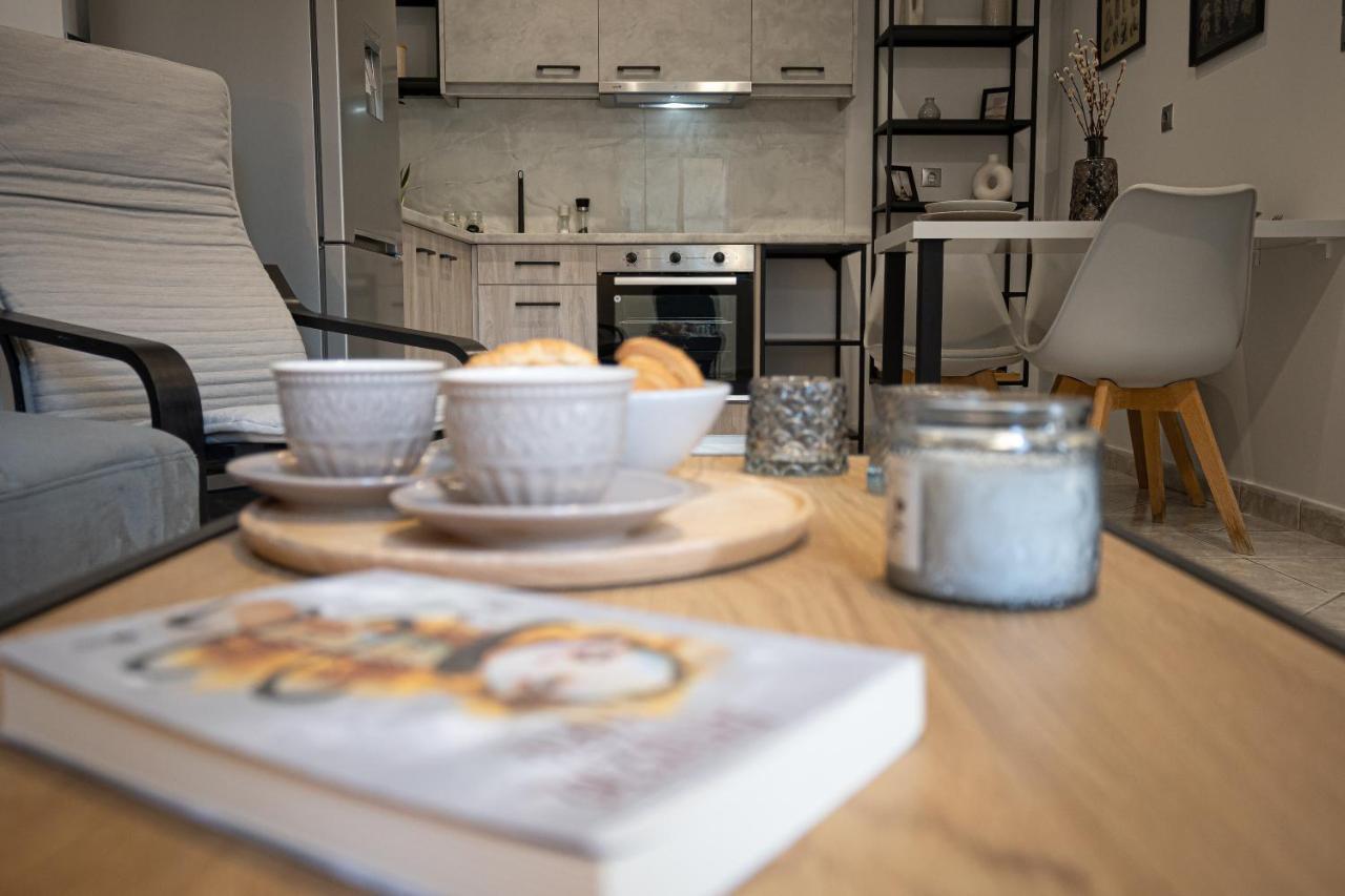 Thalia Apartments กาลามาตา ภายนอก รูปภาพ