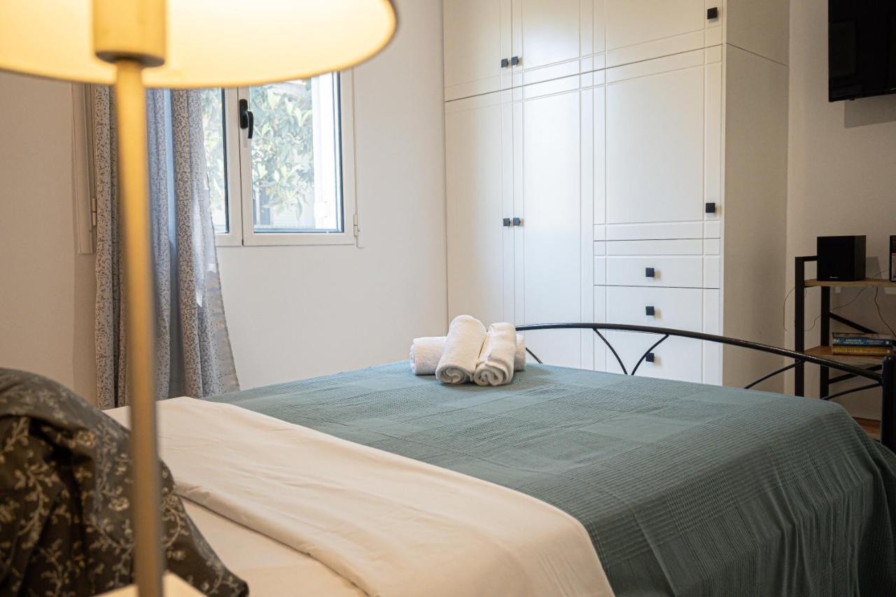 Thalia Apartments กาลามาตา ภายนอก รูปภาพ