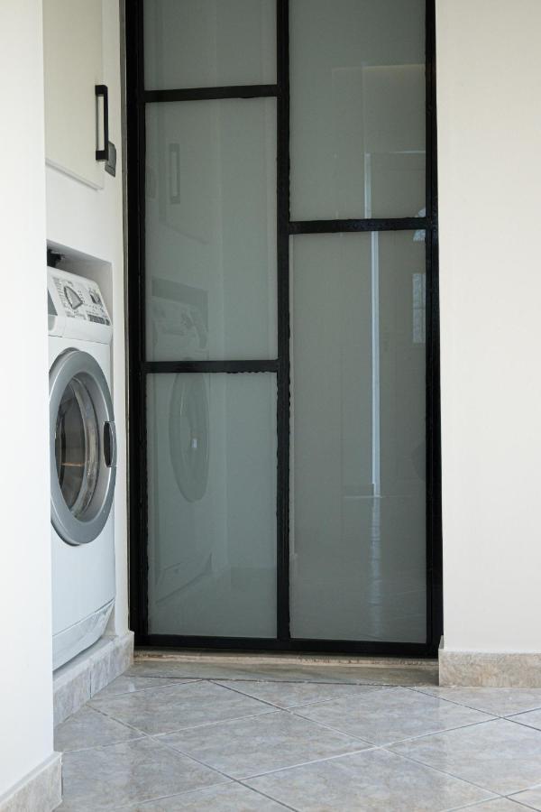 Thalia Apartments กาลามาตา ภายนอก รูปภาพ